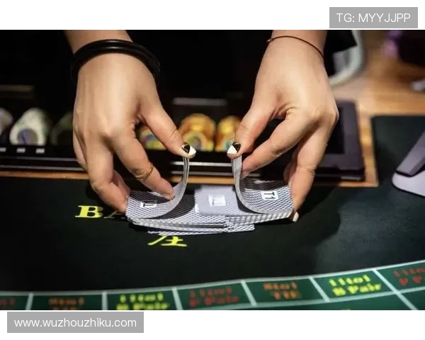 澳门赌场百家乐赔率与庄闲优势关系详解,提升您的赢钱概率 澳门赌场百家乐赔率与庄闲优势关系详解,提升您的赢钱概率