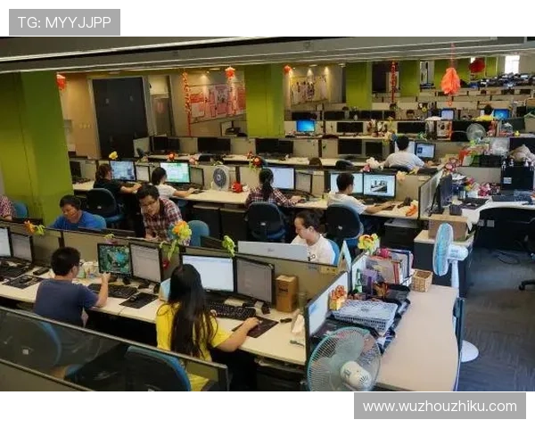 新澳门彩电游官网提供专业客服全天在线服务，解决玩家在游戏过程中遇到的各种问题与疑问